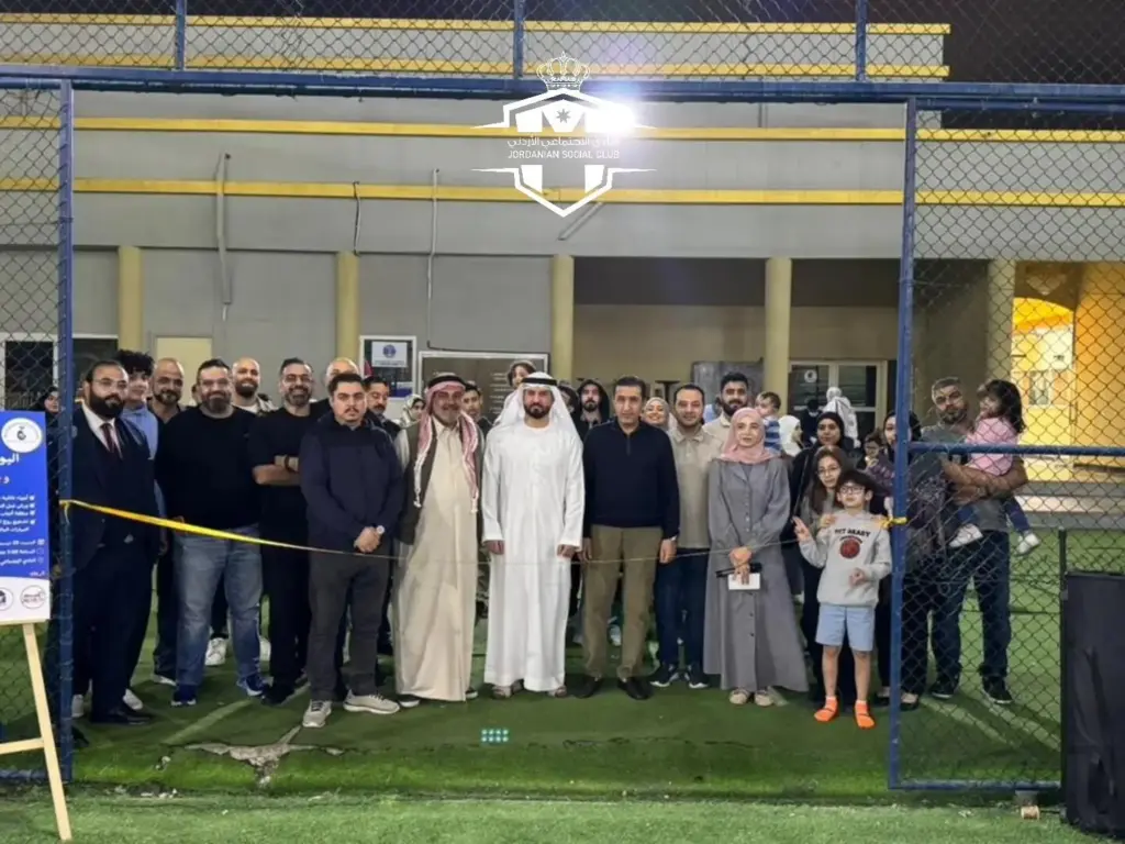 صورة من بازار التاجر الصغير