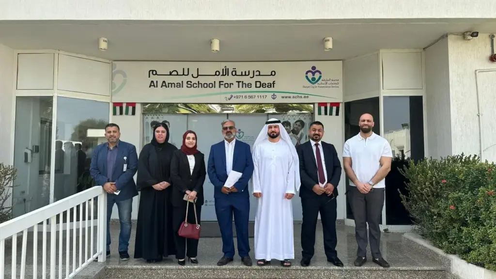 صورة من مبادرة حق الليلة مع مدرسة الأمل للصم