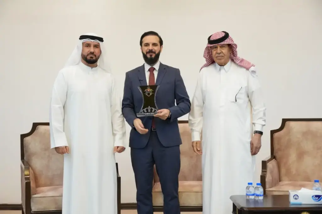 صورة من ندوة مستقبل السوق العقاري في الإمارات